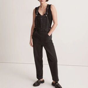 Madewell Straight-Leg Overalls in Lunar Wash